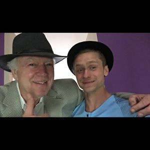 Meet your Posher, Chase